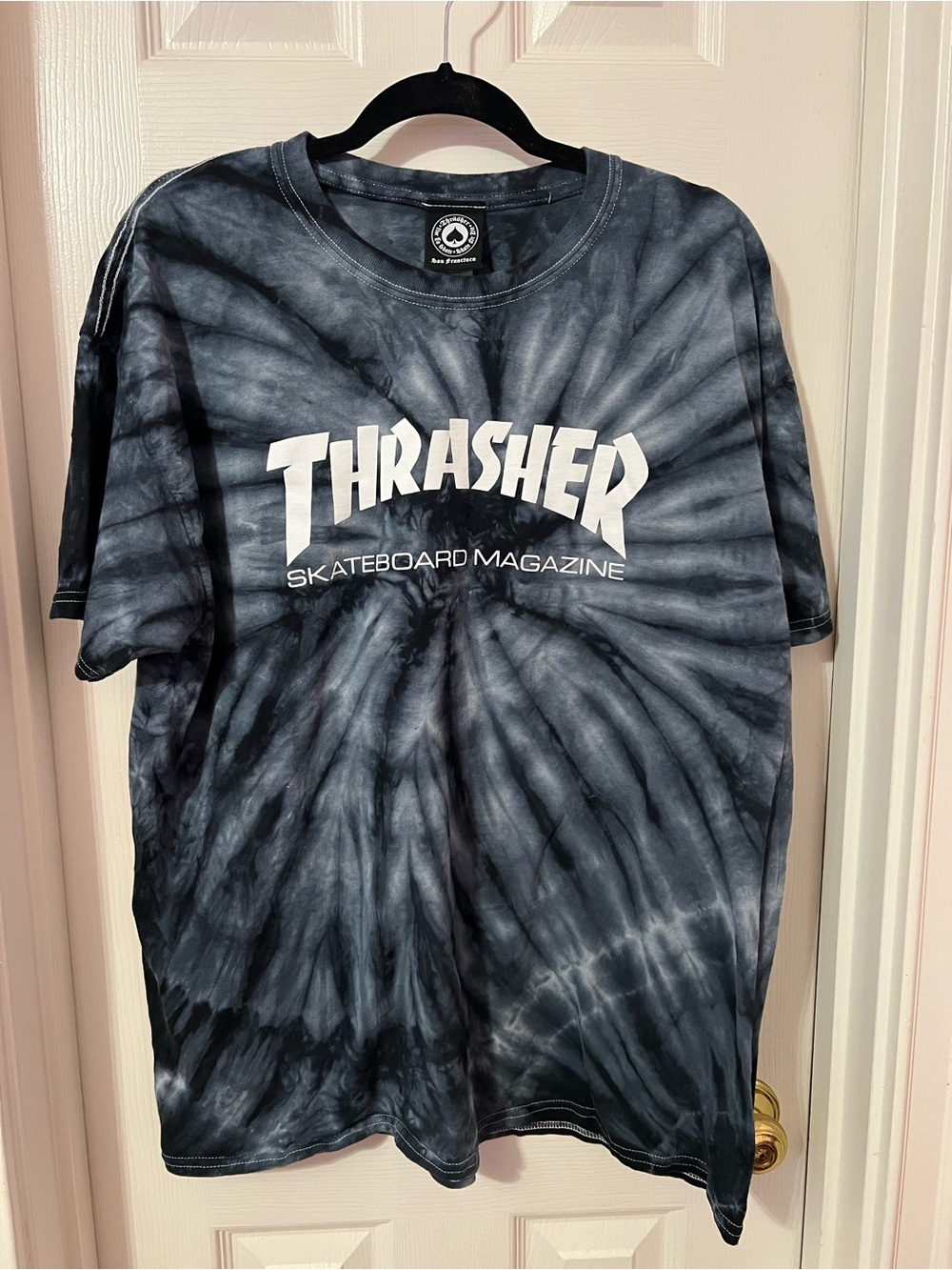Thrasher Skateboard Magazine Tie-Dye Black T-Shirt